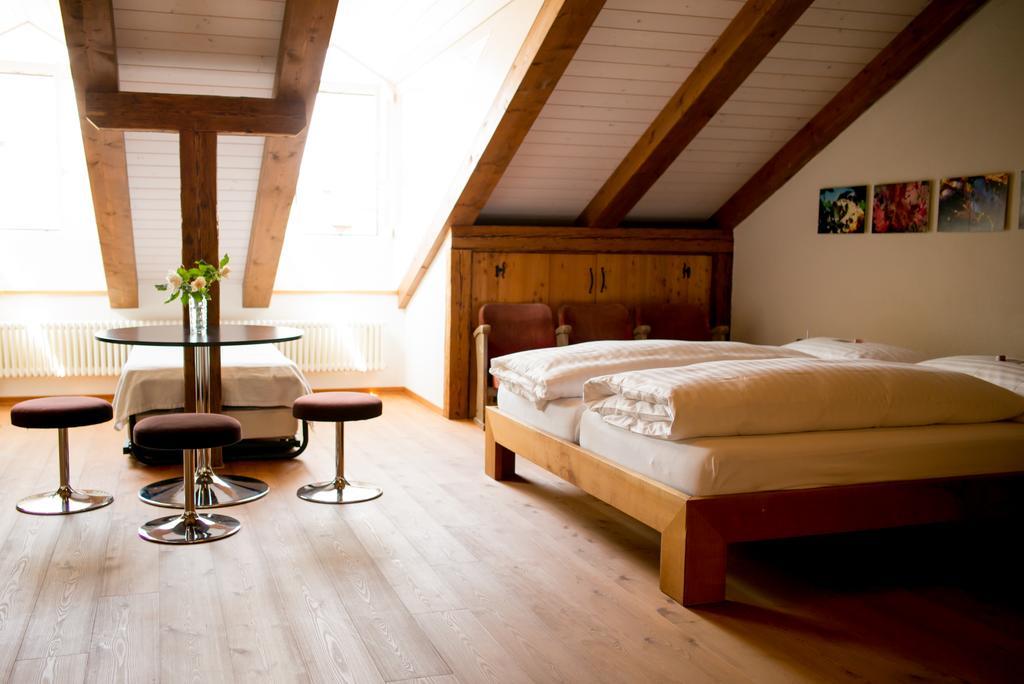 Ferienwohnung Schwert Тун Екстер'єр фото